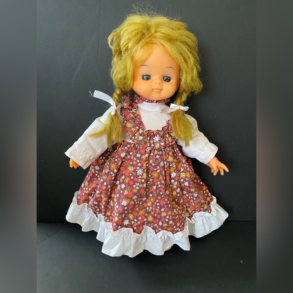 Vintage 1978 Elka Toys Dolls Cloth Body Vinyl Head and hands Collectible 18”
